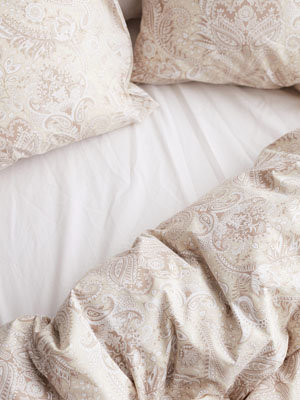 BEIGE MARYLAND PERCALE BED SET FROM VINGA