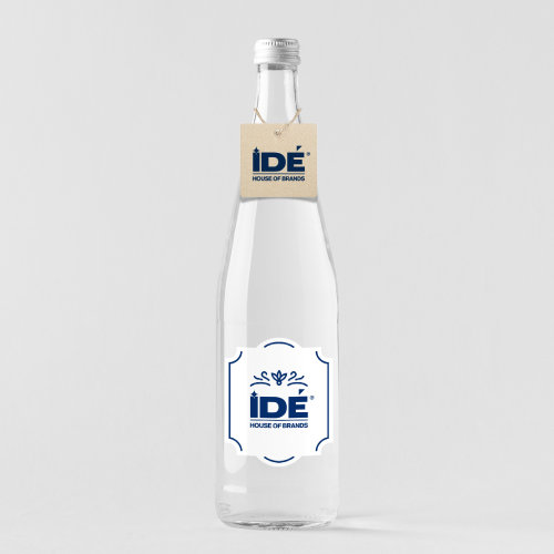Bottle with IDÉ logo